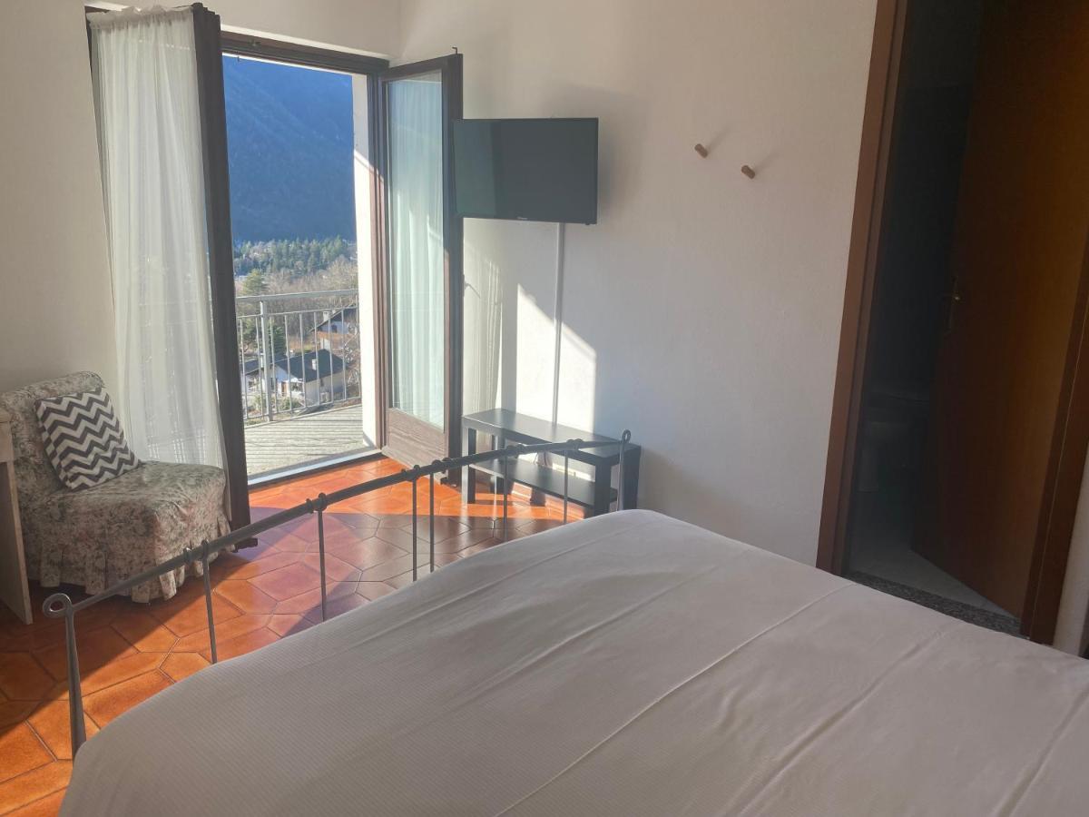 Albergo La Perla Craveggia エクステリア 写真